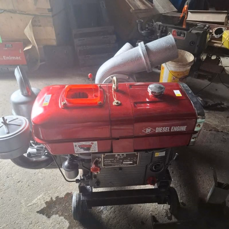 Máy bơm nước đầu nổ Diesel