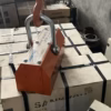 Nam châm nâng tay gạt 600kg