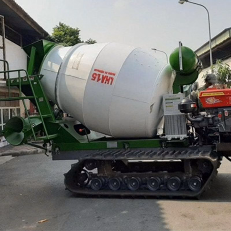 Xe bồn trộn bê tông bánh xích 2 khối